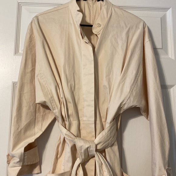 NWOT structured cream dress - Picture 9 of 15